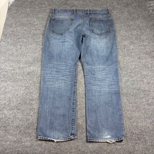 Gap Jeans Men's 36x30 Straight Fit  Medium Wash Blue Denim Coupe Droite